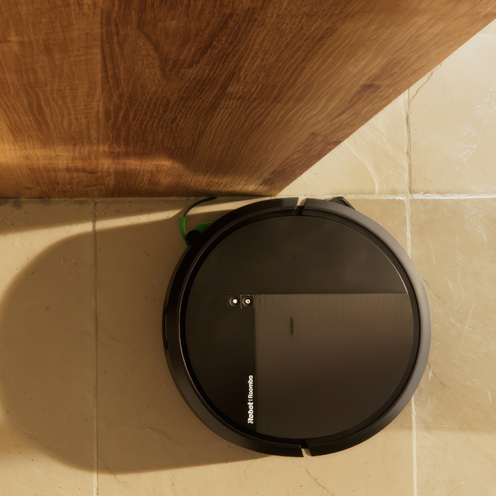 iRobot Roomba Combo 115 Black product in use