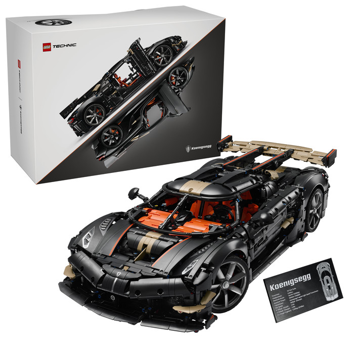 LEGO Technic Koenigsegg Sadair's Spear Hypercar 42232 rechte seite