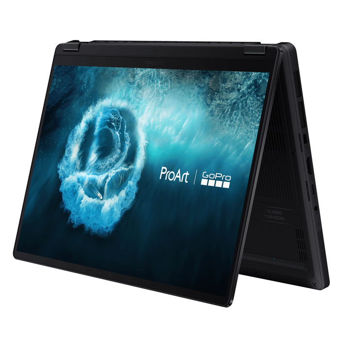 ASUS ProArt PX13 OLED HN7306EAC-LX089X - 13,3" - AMD Ryzen AI MAX+ 395 - 128GB RAM/2TB SSD vorne