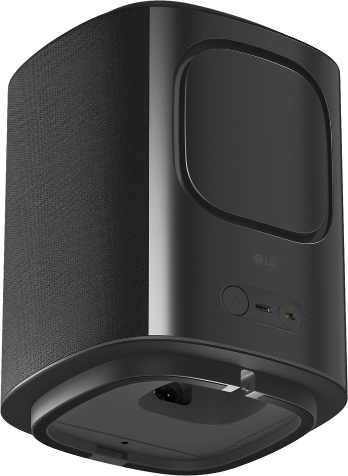 LG Sound Suite M5 Multiroom speaker bottom
