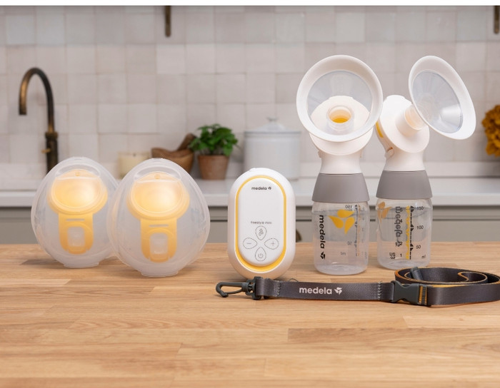 Medela Freestyle Mini Handsfree Single produkt in gebrauch