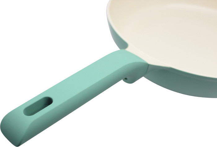 ELO Colorio Pastell CA casserole dish 28cm green detail