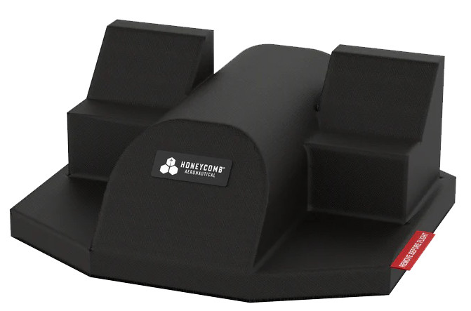 Honeycomb Dust Cover Charlie Rudder Pedals PC vorne
