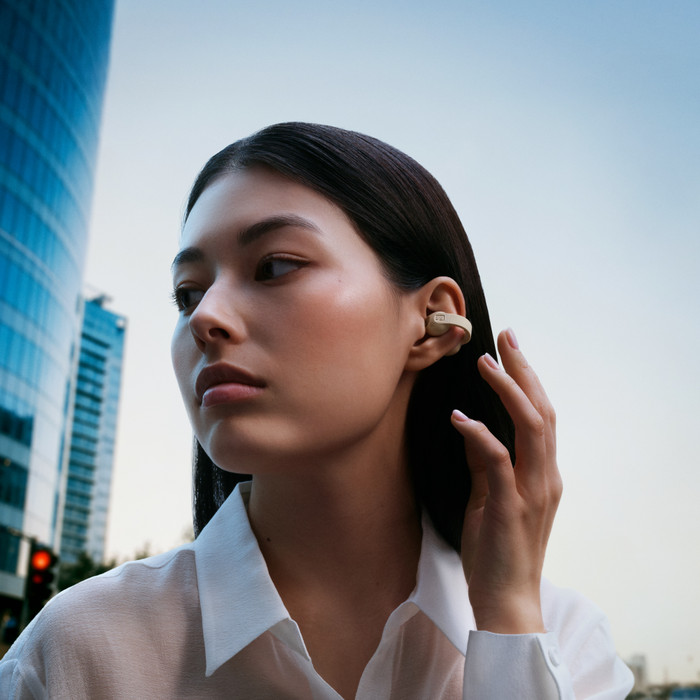 Sennheiser Accentum Clip Creme produkt in gebrauch