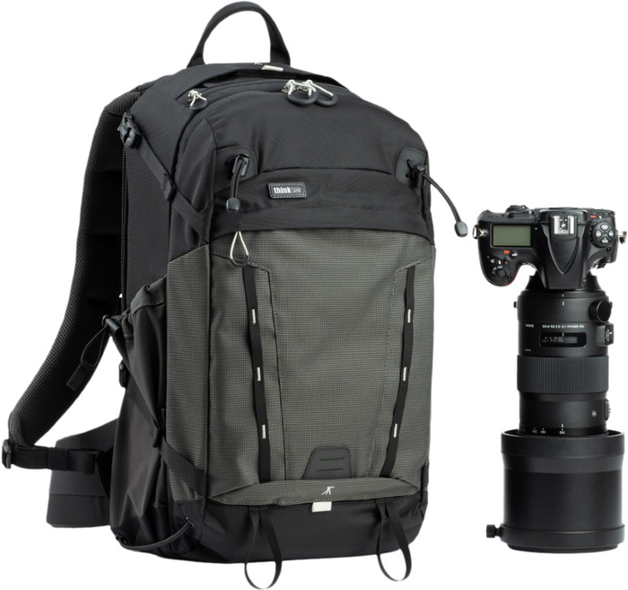 Think Tank BackLight 26L Slate Black vorne