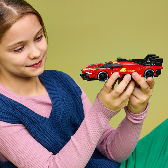 LEGO Speed Champions Ferrari 499P 77261 produkt in gebrauch