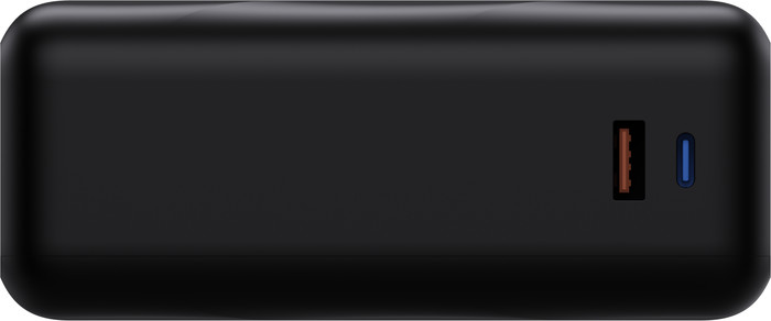 BlueBuilt Powerbank 27.000 mAh mit Schnellladefunktion 140 Watt linke seite