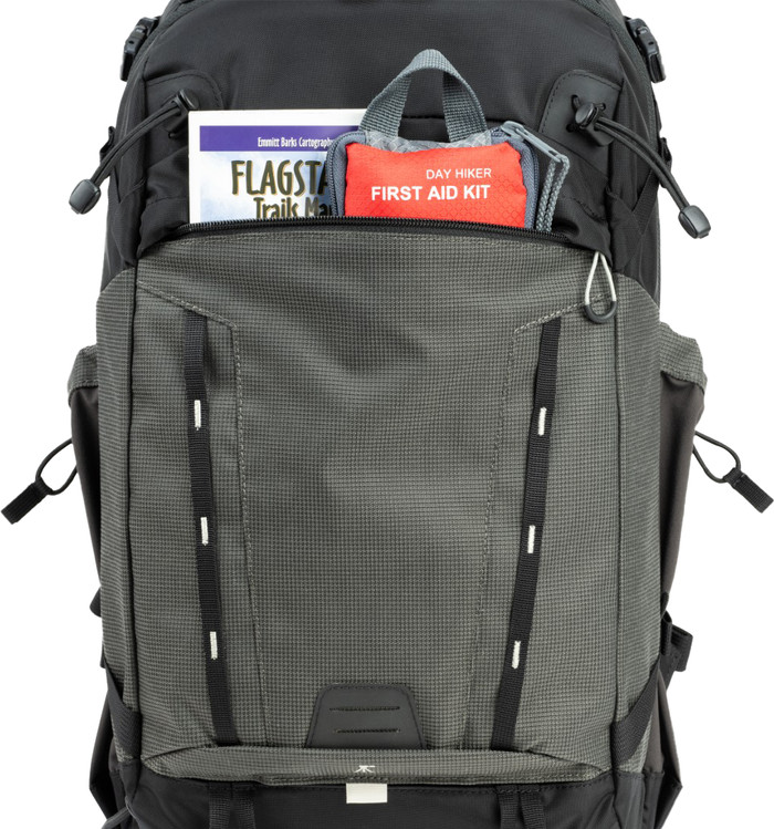 Think Tank BackLight 26L Slate Black vorne