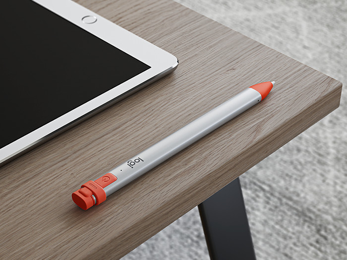 Logitech Crayon Digital Pencil fürs Apple iPad produkt in gebrauch