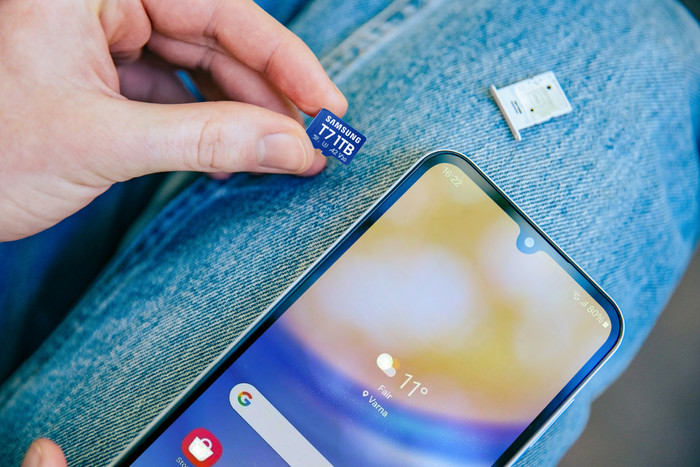 Samsung microSDXC T7 512GB 170 MB/s produkt in gebrauch