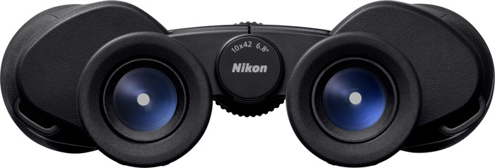 Nikon Action 10x42 vorne