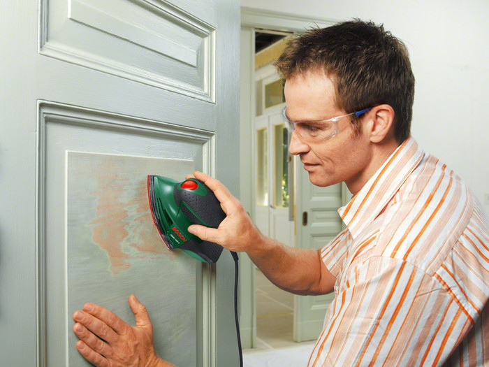 Bosch PSM 100 A + 30 Schleifpapier produkt in gebrauch