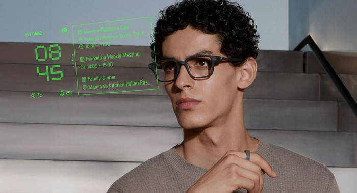 EvenRealities Even G2B Smart Glasses Green product in use