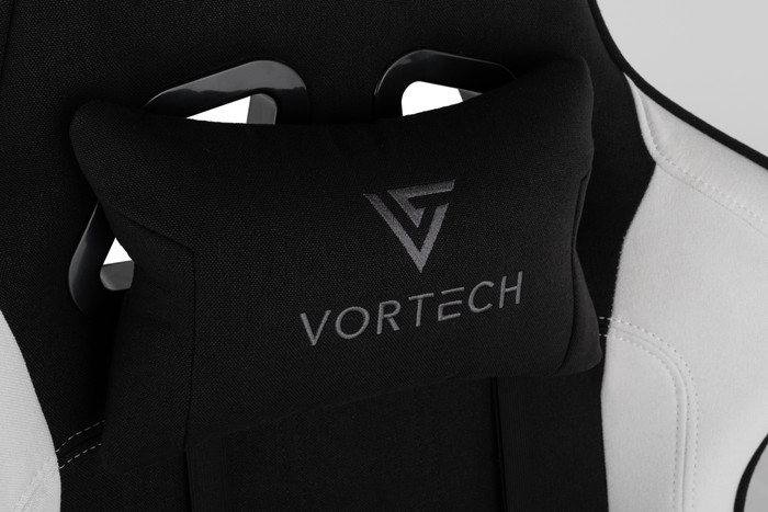 Vortech Essential Gaming Chair White + Vortech Floor Mat Black detail