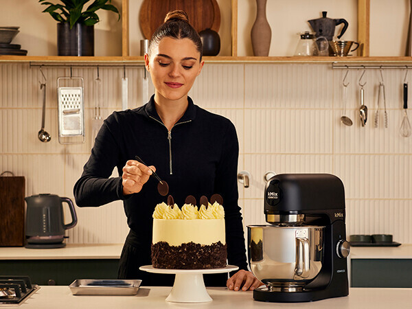 Kenwood kMix KMX751ABK Schwarz produkt in gebrauch