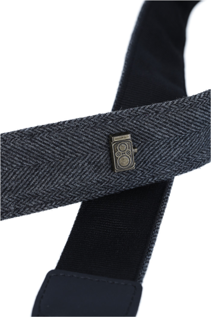 Rollei Camera Strap Black detail