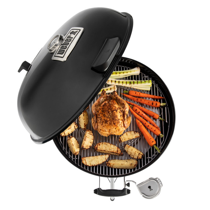 Weber Master Touch Premium E-5770 Black inside