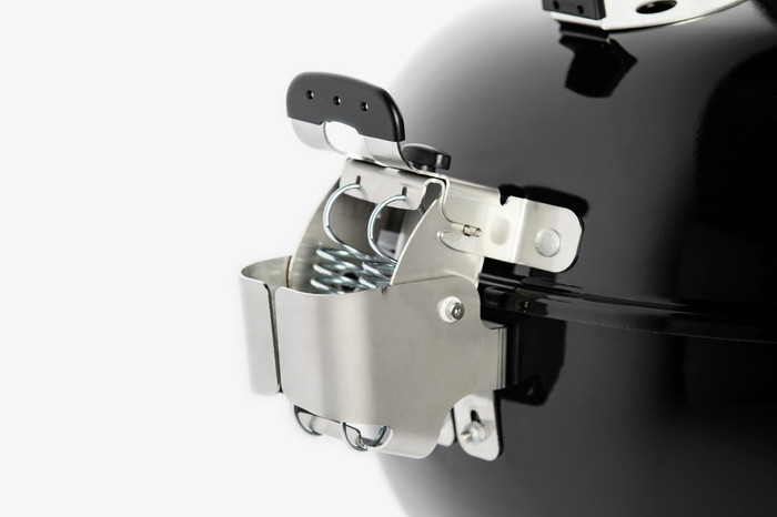 Weber Master Touch Premium E-5770 Black detail