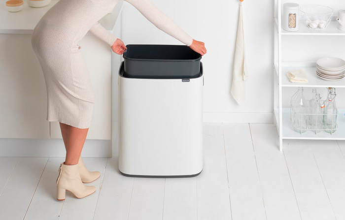 Brabantia Bo Touch Bin 60 Liter White produkt in gebrauch