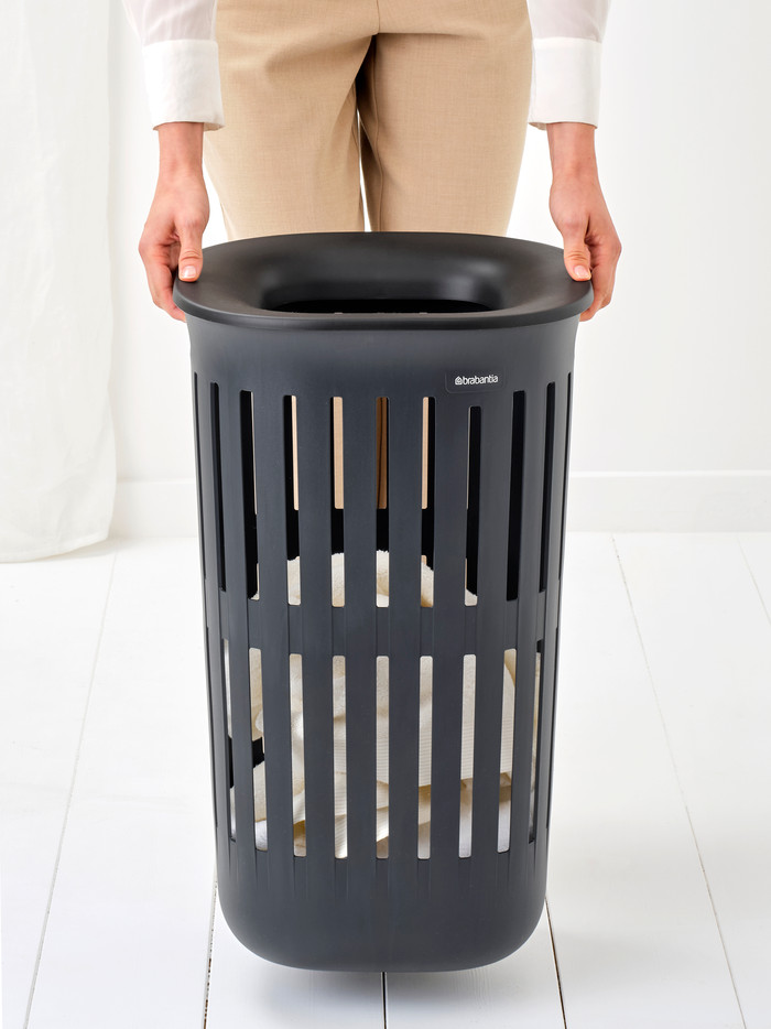 Brabantia Collect-It Wäschekorb 55 Liter - 2er-Set - Black produkt in gebrauch