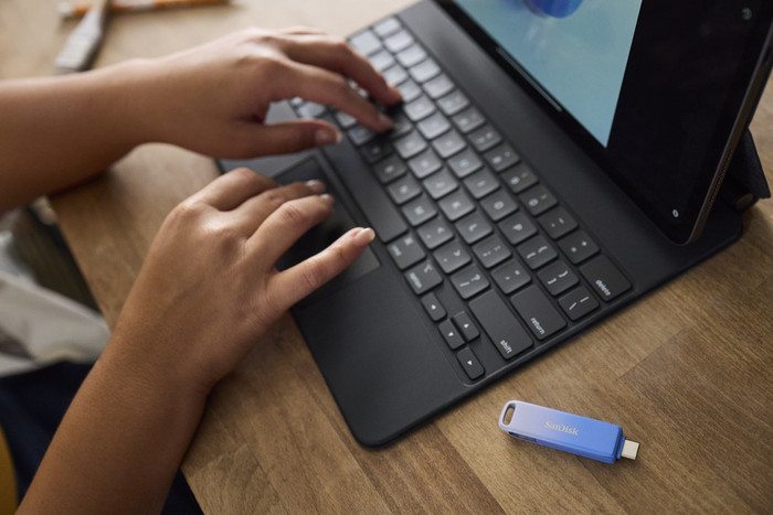 SANDISK Creator Phone Drive 128GB produkt in gebrauch