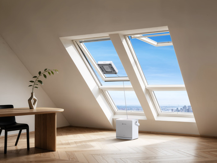 Ecovacs WINBOT W2S Pro Omni product in use