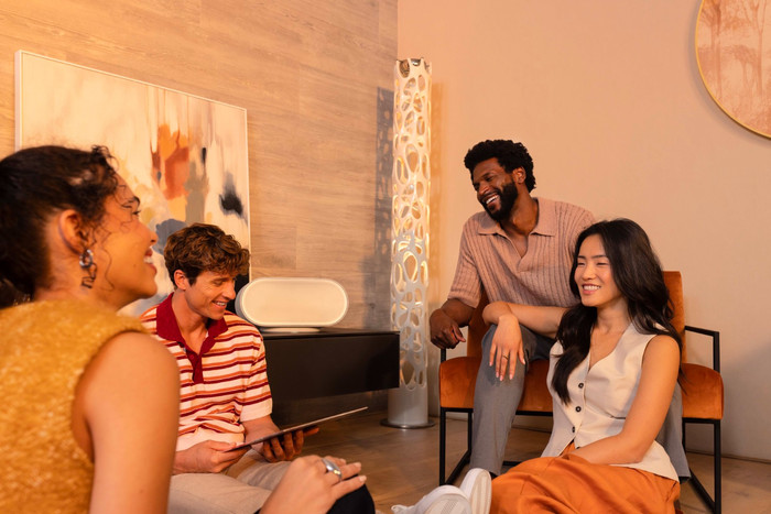 Denon Home 600 Silver product in use