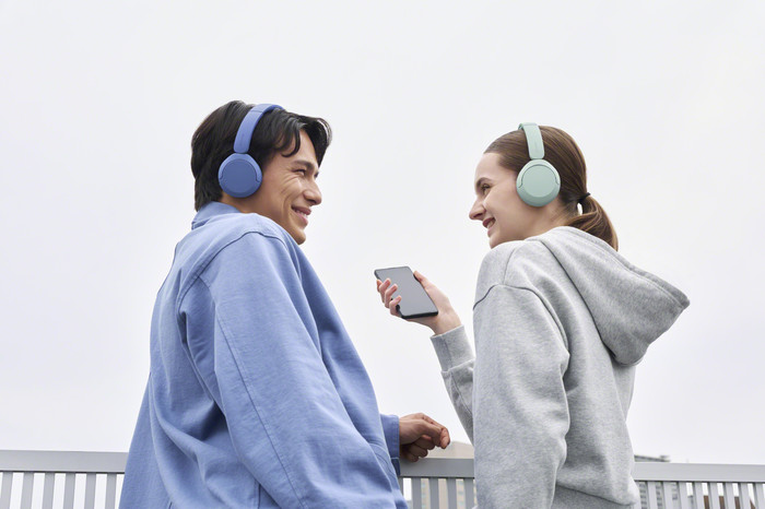 Sony WH-CH530 Cobalt Blue product in use