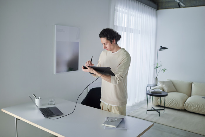 Wacom Movink 13 produkt in gebrauch