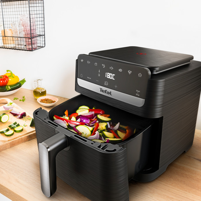 Tefal Easy Fry Mega Compact EY8618 produkt in gebrauch