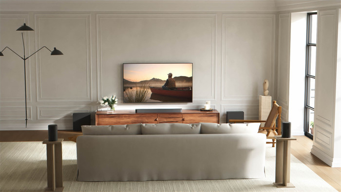 Sony BRAVIA Theatre Bar 7+S product in use