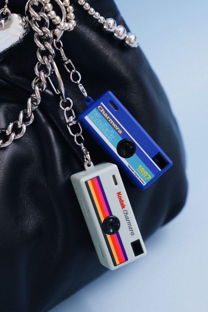 Kodak Charmera Keychain Digitalkamera (Single Blind Box) produkt in gebrauch