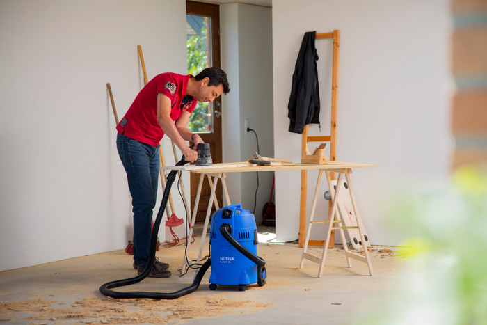 Nilfisk Buddy II 18 T product in use