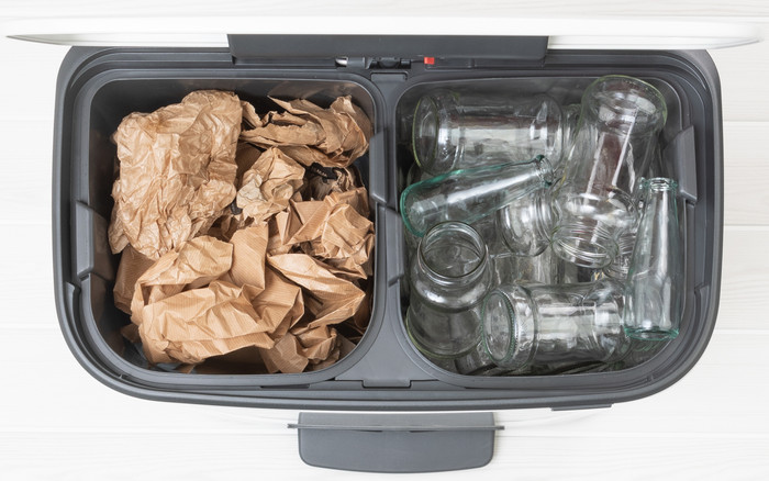 Brabantia Bo Pedal Bin 2 x 30 Liter Weiß + Müllbeutel (120 Stück) detail