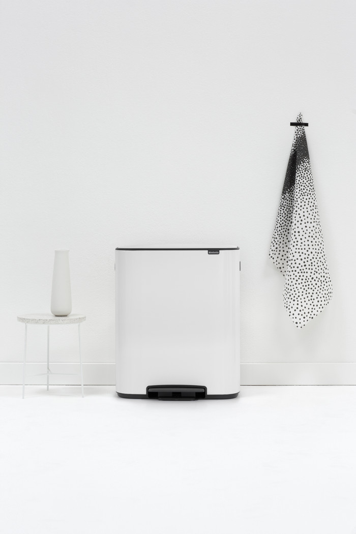 Brabantia Bo Pedal Bin 60L White product in use