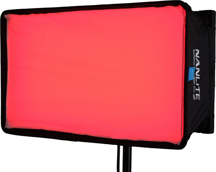 Nanlite PavoSlim 120C RGB LED panel detail