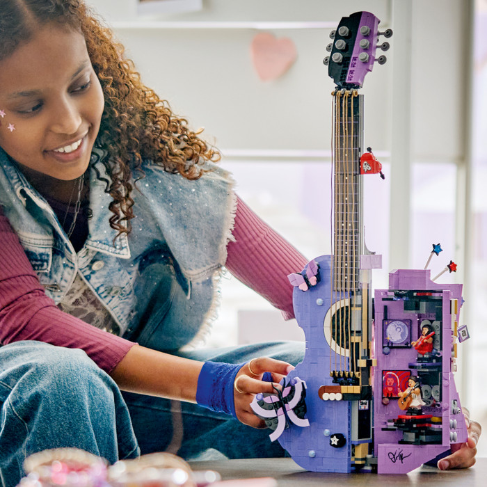 LEGO Editions Olivia Rodrigos Gitarre 43031 detail