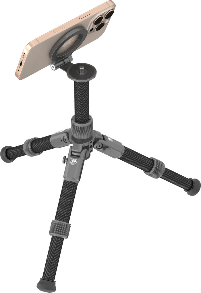 Sirui 3TM Magnetic Snap-on Smartphone Tripod produkt in gebrauch