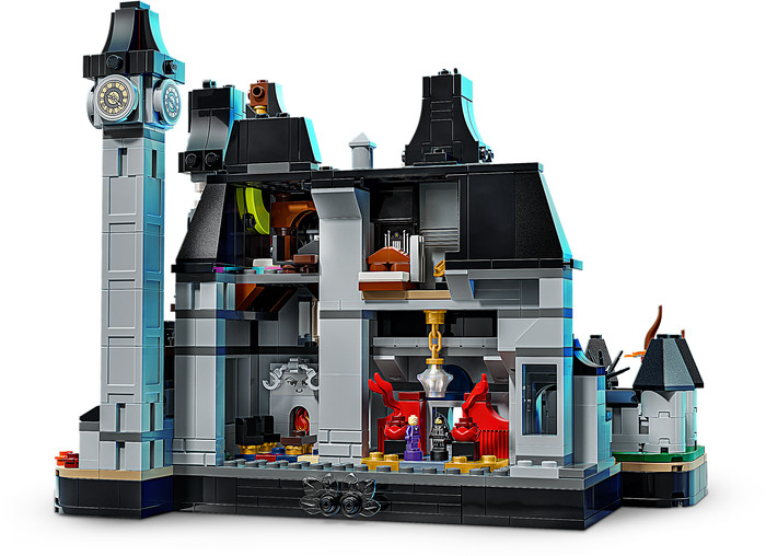 LEGO Wednesday Nevermore Academy 76788 detail