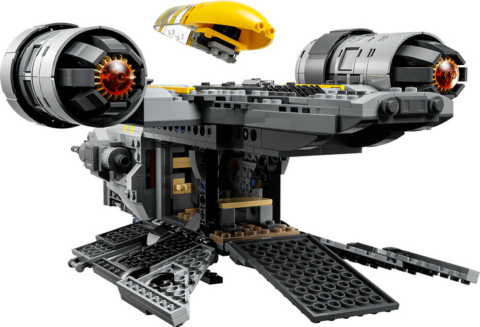 LEGO Star Wars Razor Crest 75447 detail