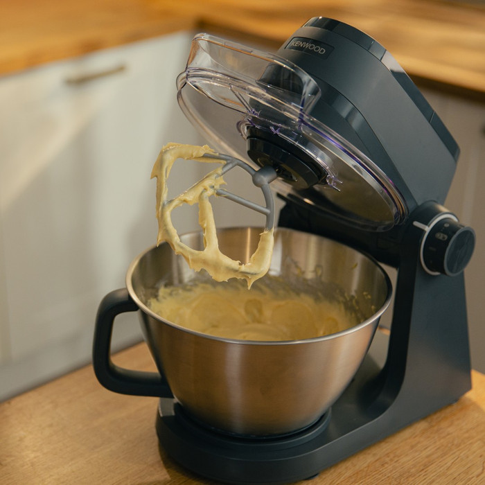 Kenwood Multitasker KHC30.050GY produkt in gebrauch