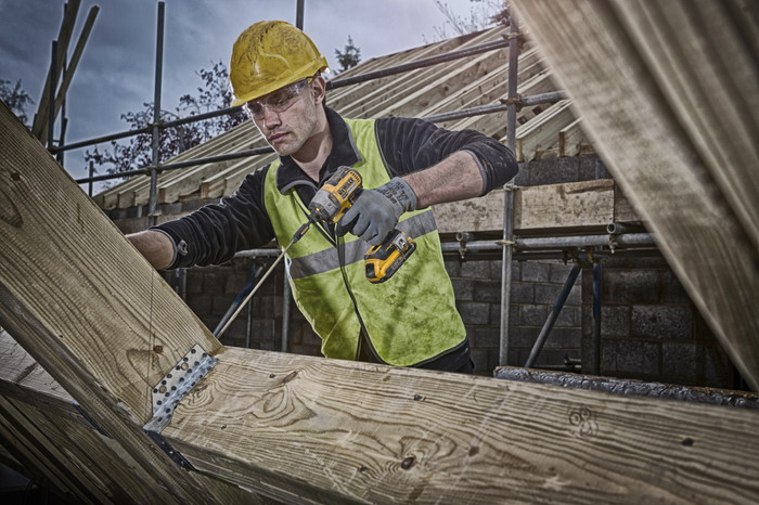 DeWalt DCD996P2-QW product in use