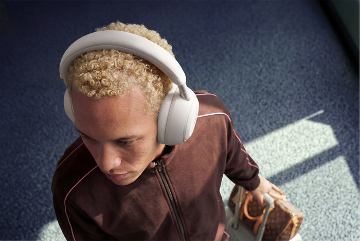 soundcore Space 2 Weiß produkt in gebrauch