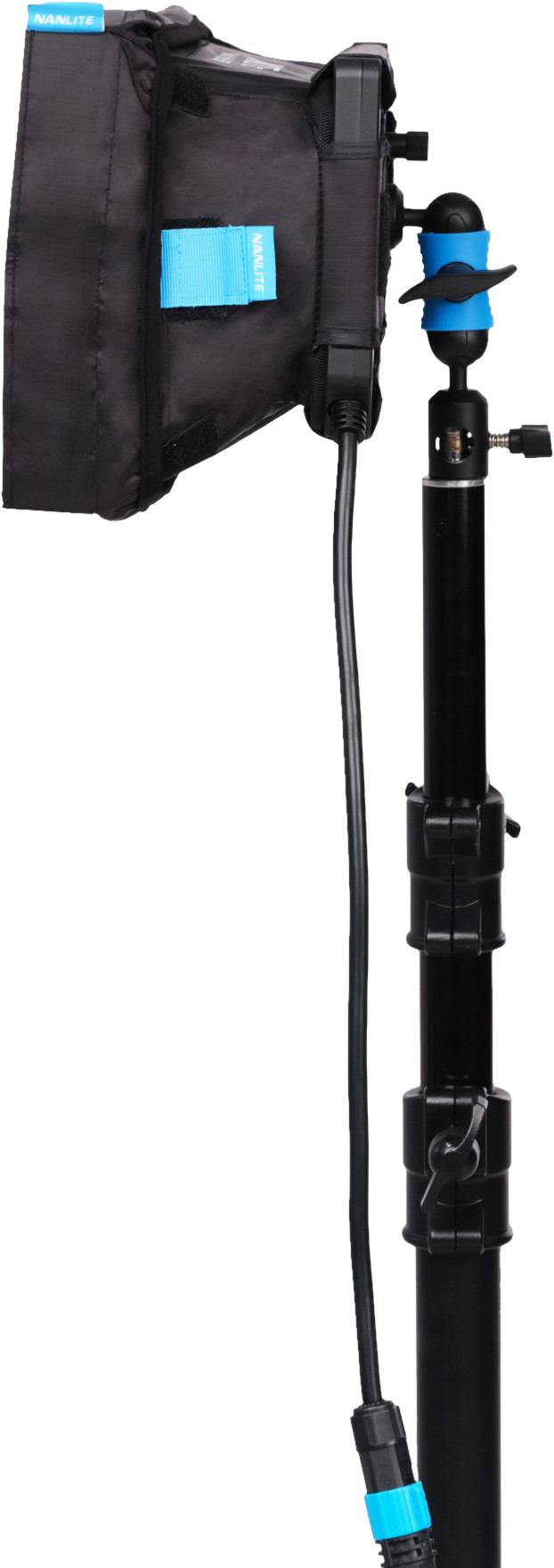 Nanlite PavoSlim 60CL right side