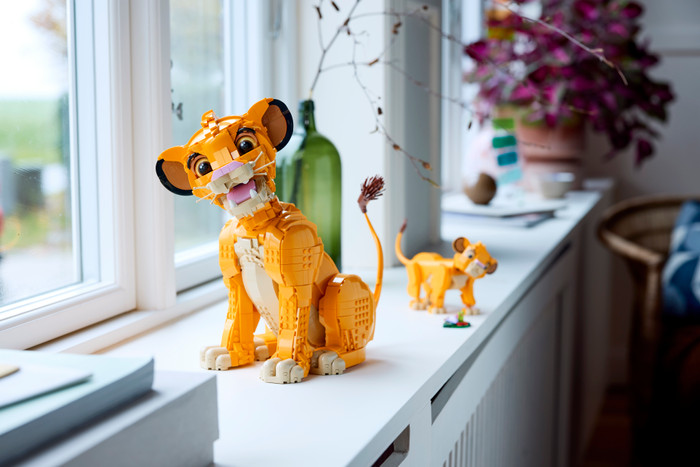 LEGO Disney Simba, der junge König der Löwen 43247 produkt in gebrauch
