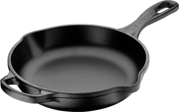 Le Creuset Round Skillet Frying Pan 23cm Matte Black Main Image