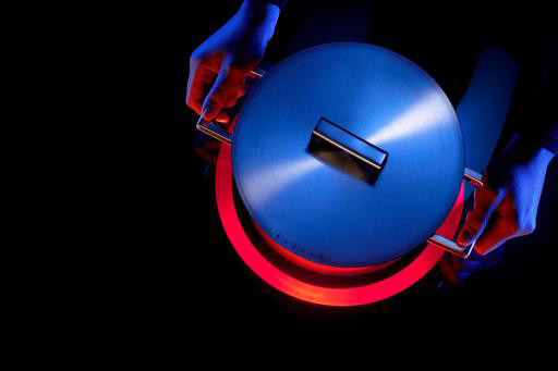 WMF Ultimate Cool Topfset 5-teilig + Glasdeckel detail