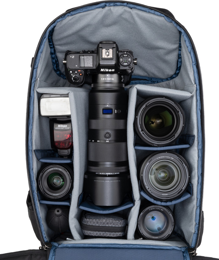 Think Tank DarkLight Reiserucksack 25L Schwarz innen