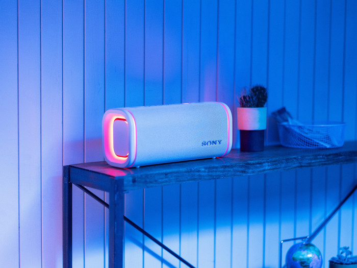 Sony ULT Field 5 White Duo Pack product in use