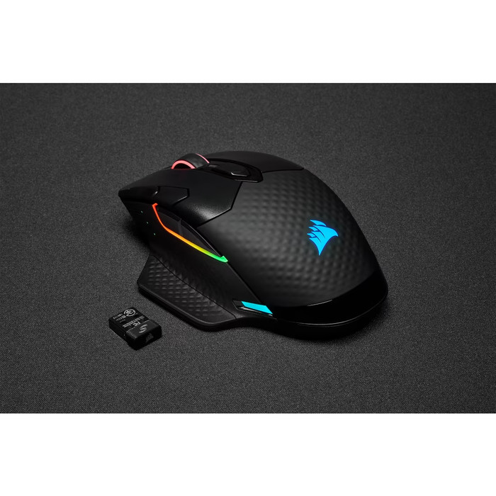 Corsair Dark Core RGB Pro Kabellose Gaming-Maus produkt in gebrauch